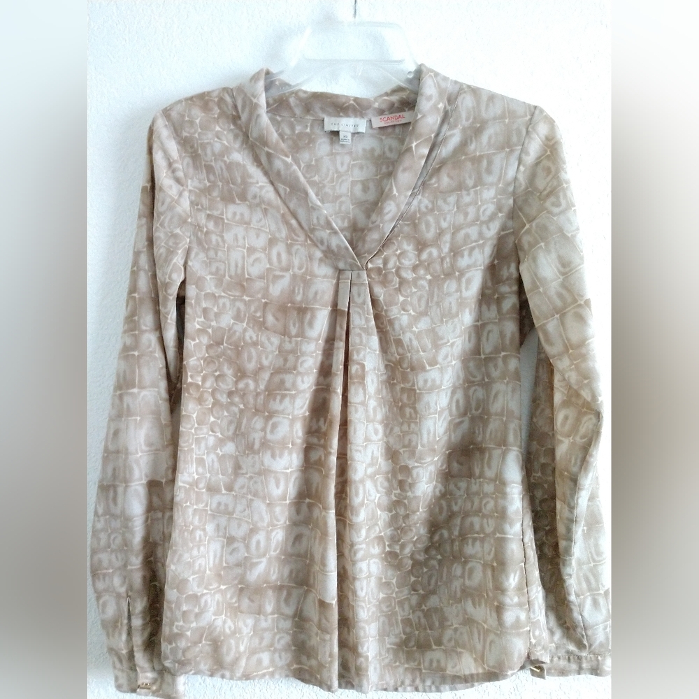 The Limited Scandal Collection Animal Print Shirt Blouse Beige Size XS Chest 30"